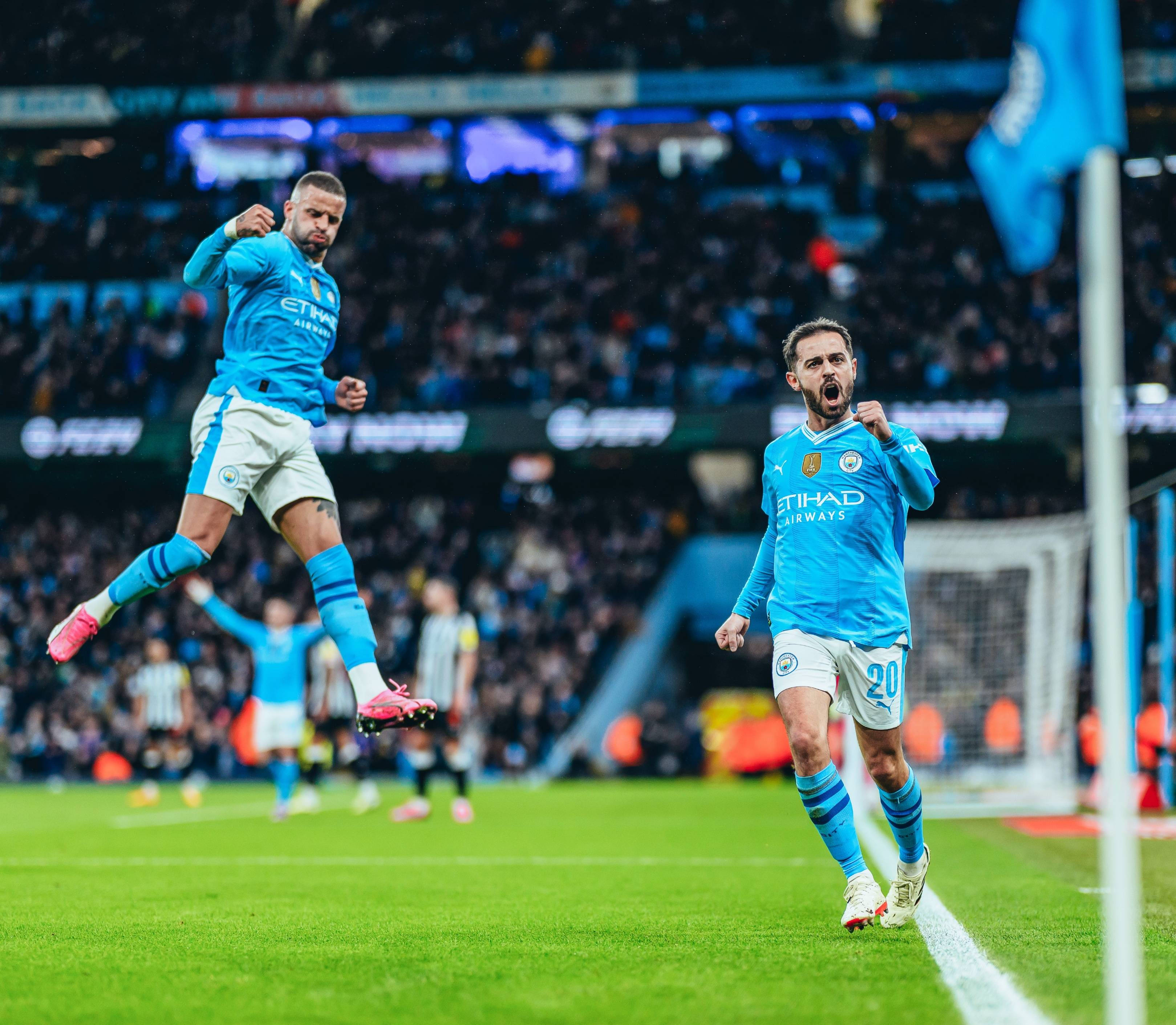 关于看!曼城足球俱乐部的最新训练影片曝光!的信息 关于看!曼城足球俱乐部的最新训练影片曝光!的信息