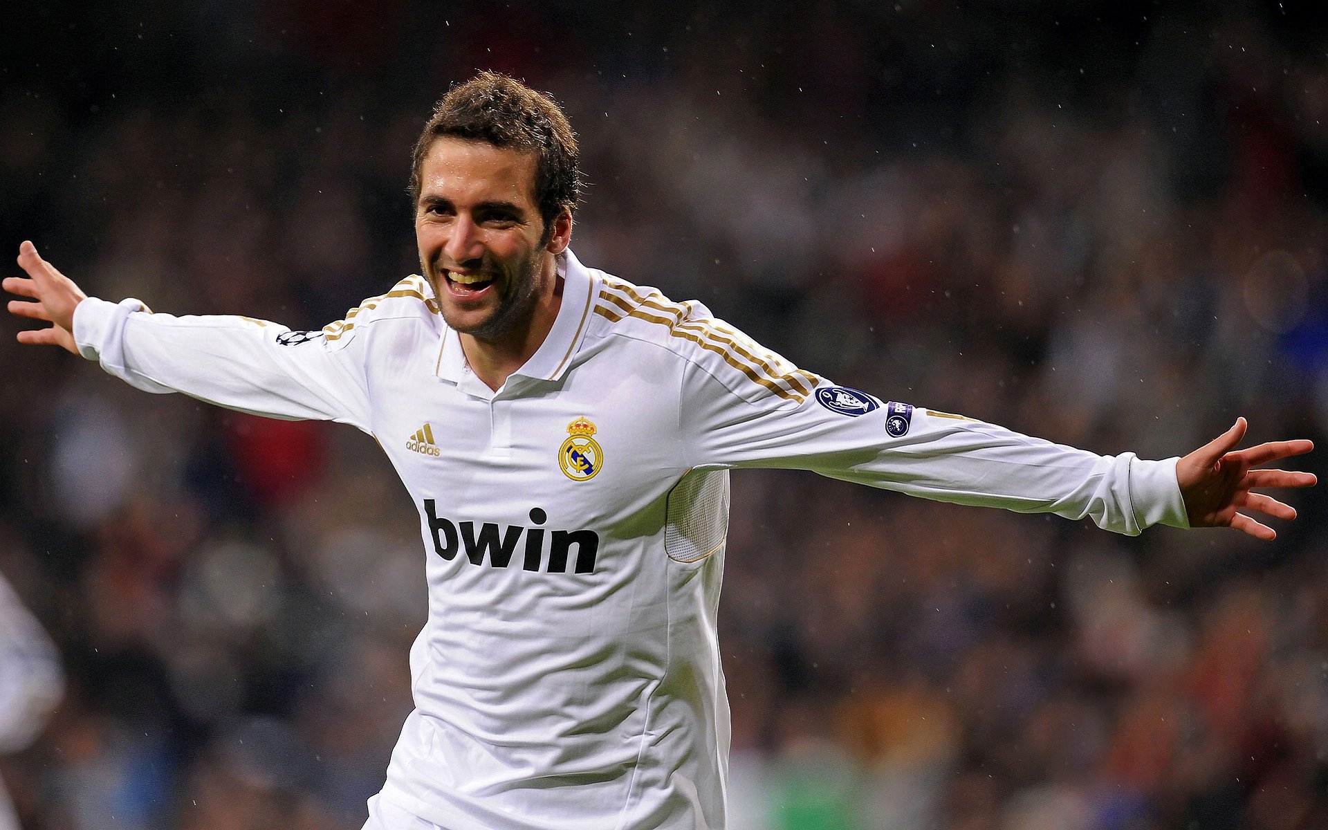 奥斯梅恩一剑封喉，拉齐奥鏖战塞维利亚见证关键先生本色