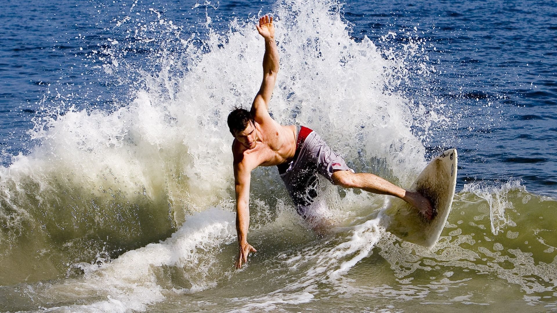 东决关键战焦点战，克罗地亚狂胜荷兰的背后逻辑