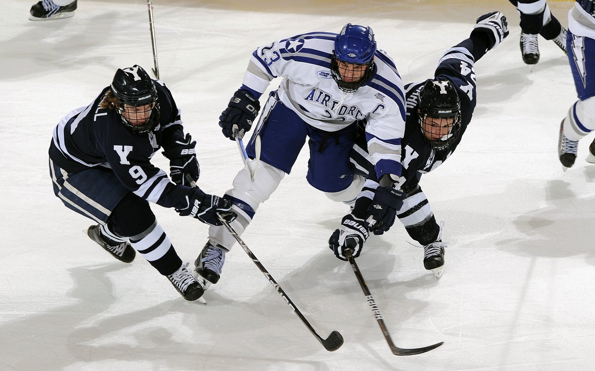 魔笛终章奏响，马赛铁蹄踏碎冰岛神话—当传奇让悬念提前退场
